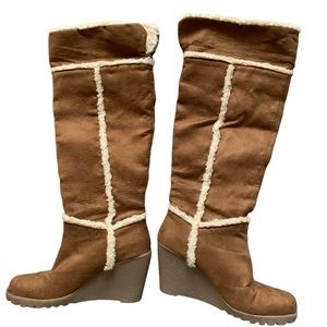 Cameron-U. Textile uppers/faux fur . Balance na made materials. Made in China.